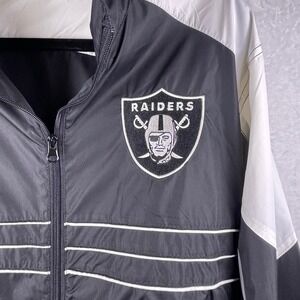 Las Vegas Raiders NFL Team Apparel Windbreaker Jacket Large Black White‎ Gray